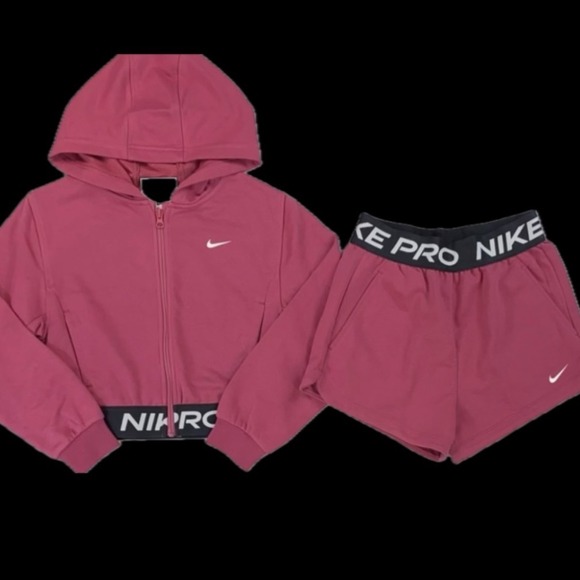 Nike Pro Dri-FIT Crop Hoodie & Shorts Set Girls XS Athletic Activewear - Picture 2 of 8